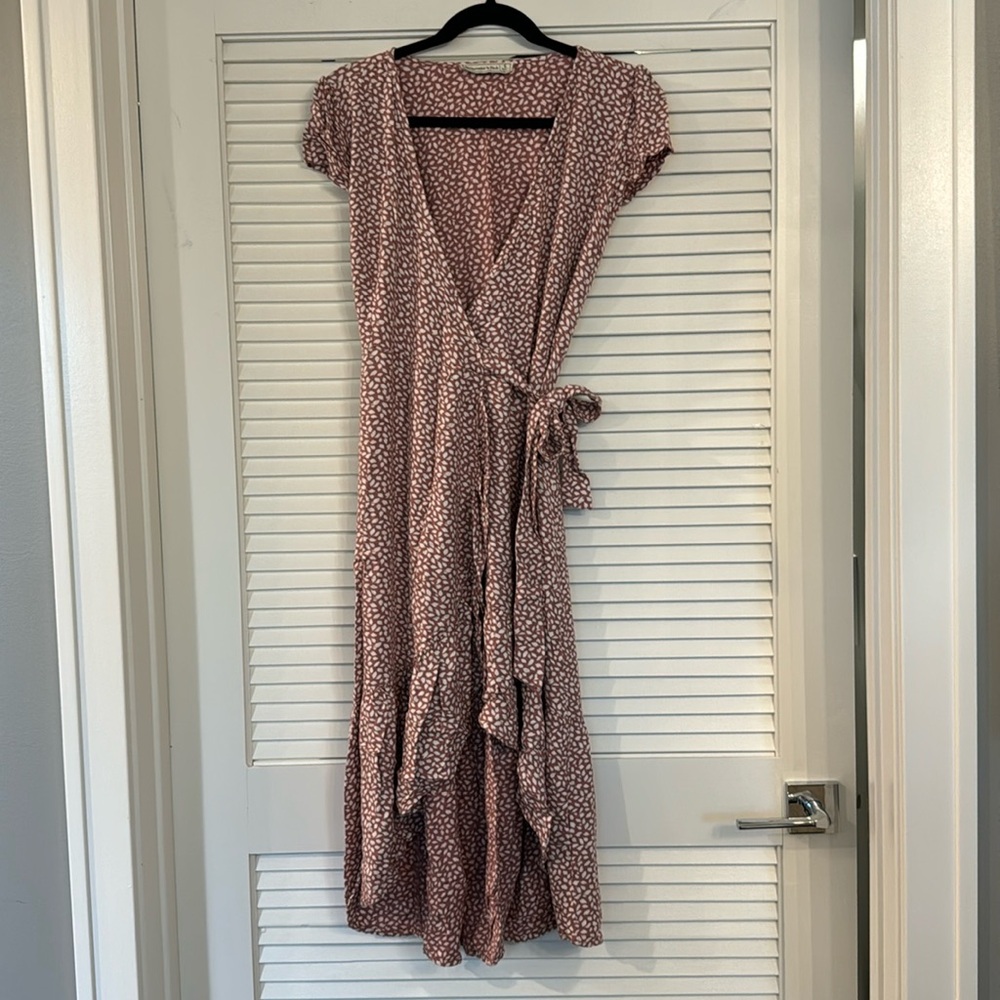 Abercrombie & Fitch Midi Wrap Dress